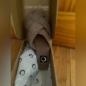 Journey + Crew Serena Tan Faux Fur Slipper
